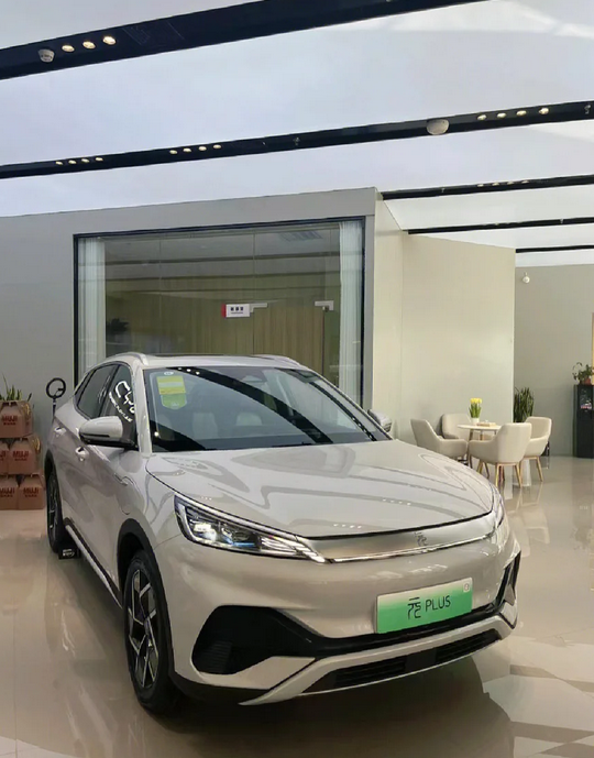 颜值能抗能打，比亚迪“元”越看越喜欢