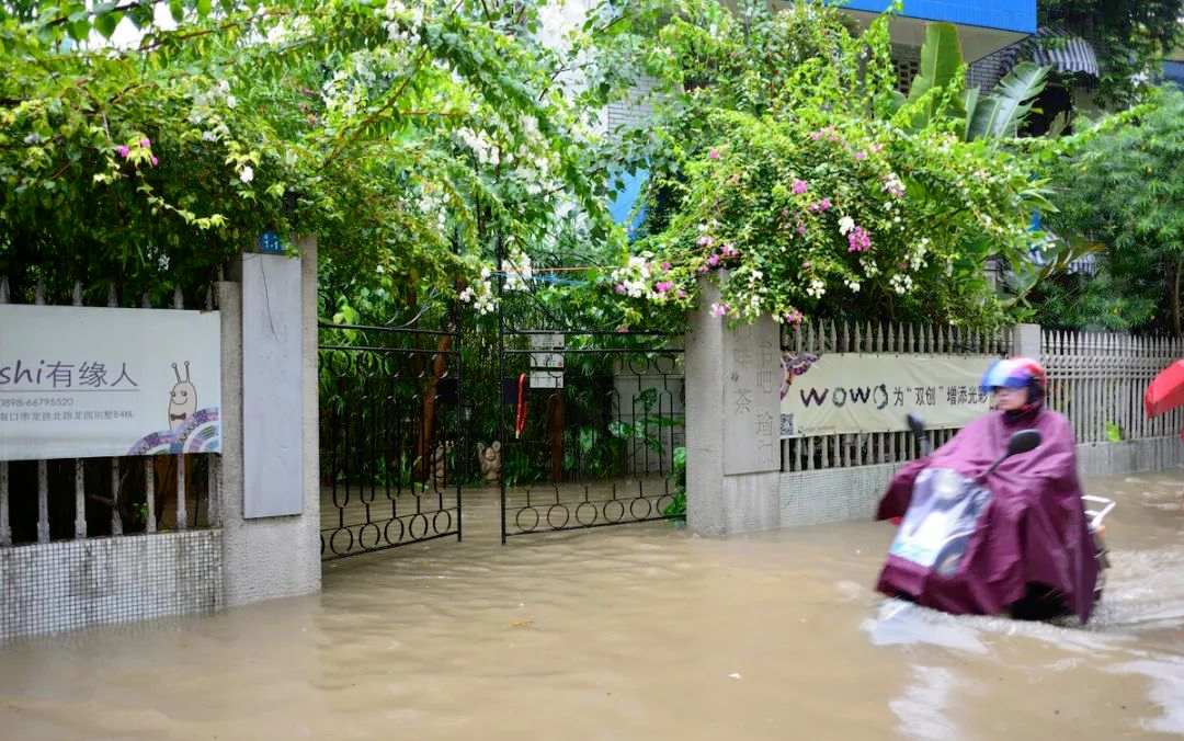 电瓶车淋雨会有事吗（电动车停外面淋雨影响大吗）