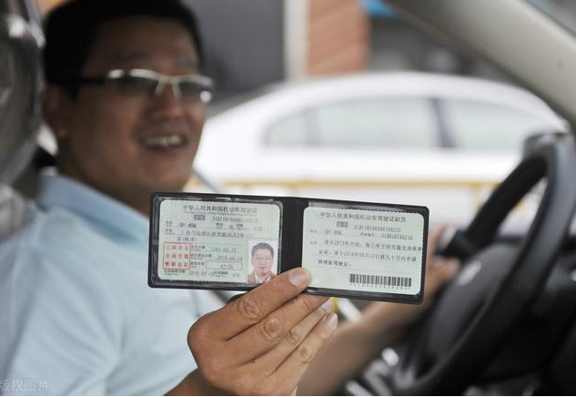 车辆vin码是什么意思（vin代码的内容是什么）