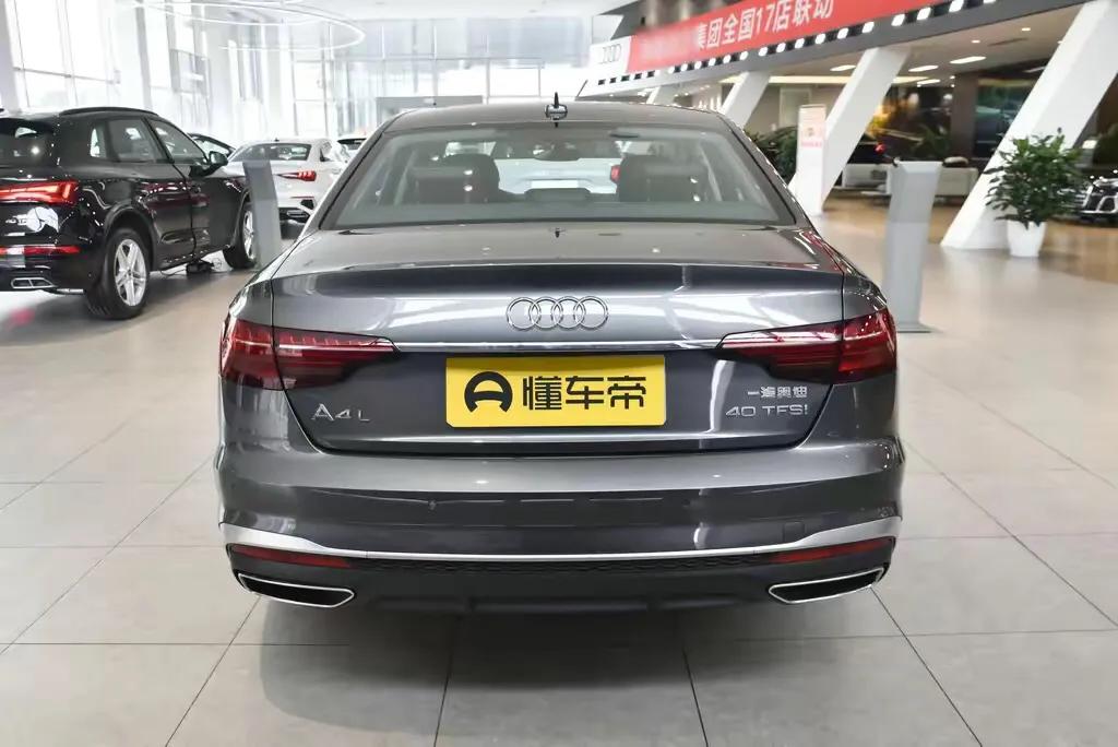 妹子眼中的奥迪a4l（女生开奥迪A4L什么水平）