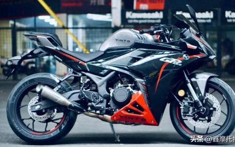 gpr250和gsx250哪个好（gsx250r落地一共多少钱）