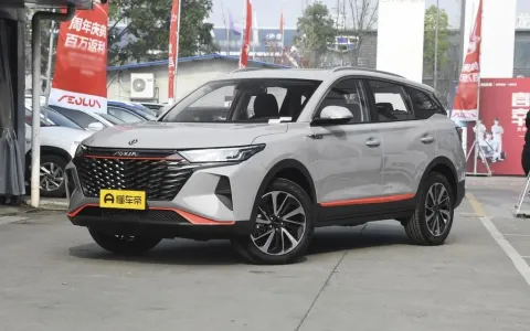 全新ax7马赫版性能（东风ax7报价及图片）