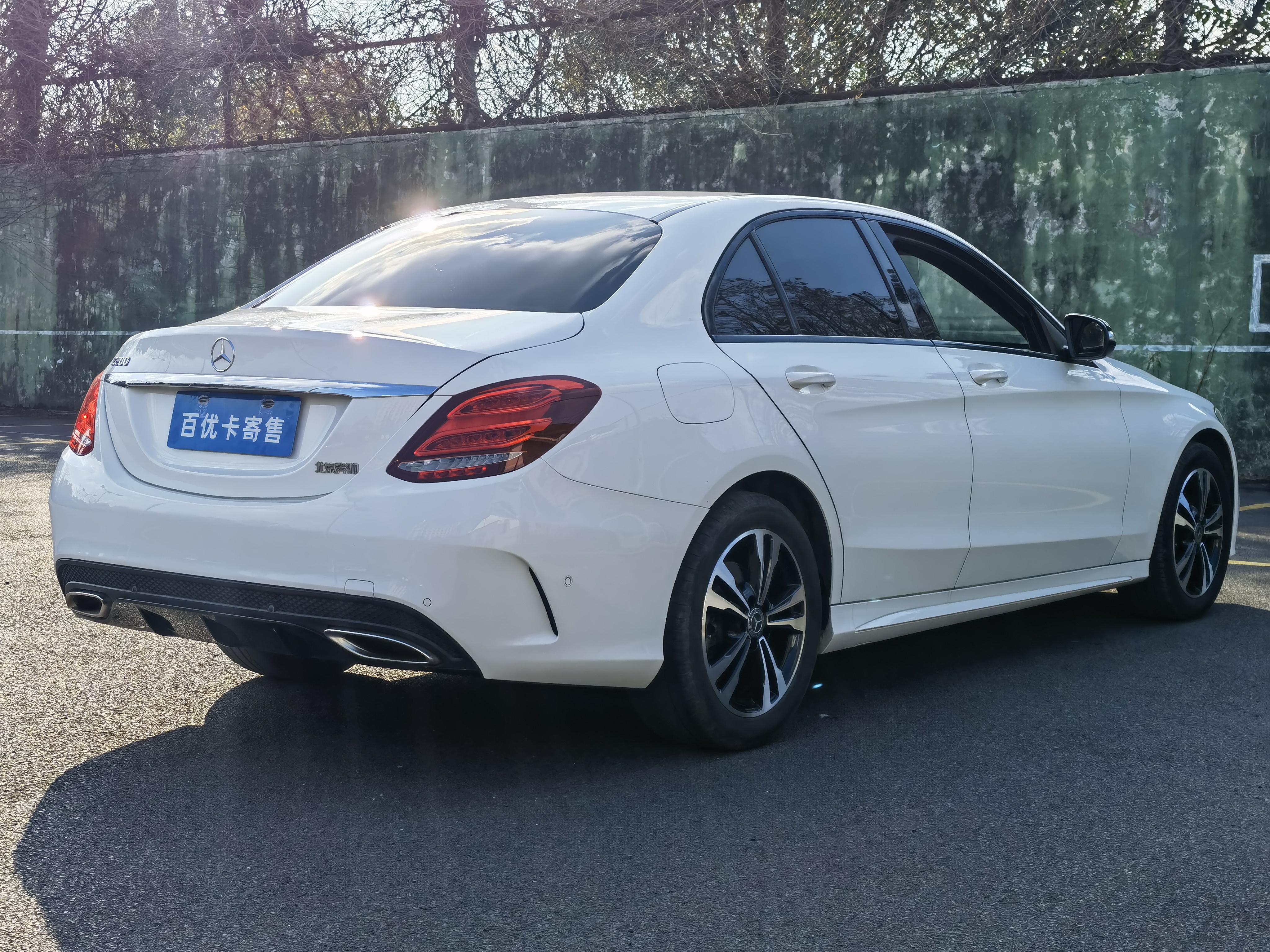 c200kompressor奔驰叫什么（奔驰c200功能详解）