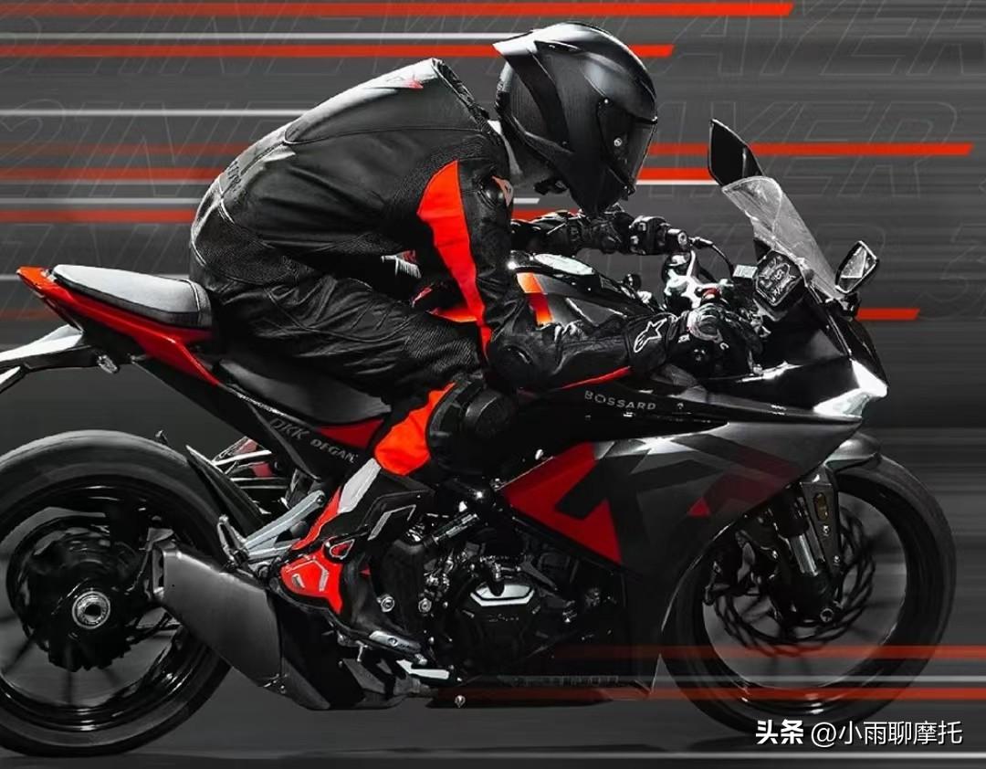 凯越321rr和铃木gsx250r哪个好（凯越321rr值得买吗）