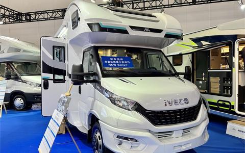 依维柯房车价格及图片2022最新款（19款进口依维柯房车）