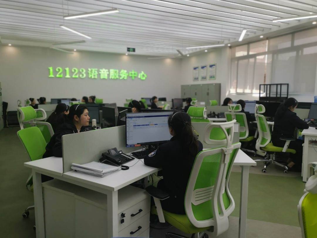 12123人工客服是24小时的吗（12123按几是人工服务）