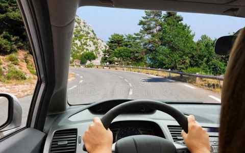 中型客车高速路最高时速不能超过多少