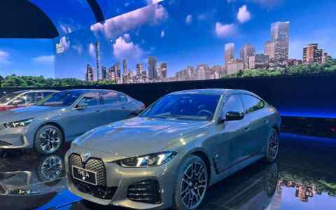 新款宝马i4纯电轿跑年底上市(预估售价42.99万起)
