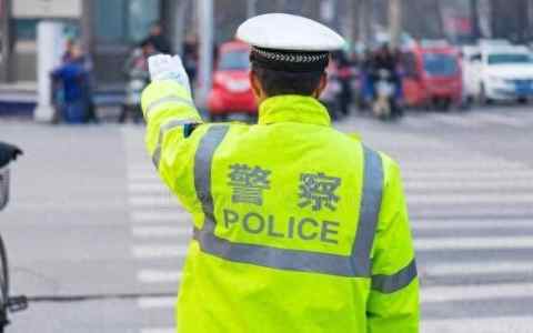如何投诉交警不当行为？应该拨打哪个电话？
