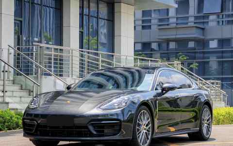 Panamera4性能如何？和2023款宝马X1相比价格怎么样？